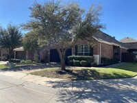 Building Photo - 200 Vagon Castle Ln