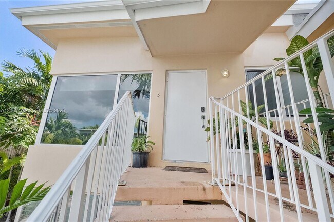 Building Photo - 9400 E Bay Harbor Dr