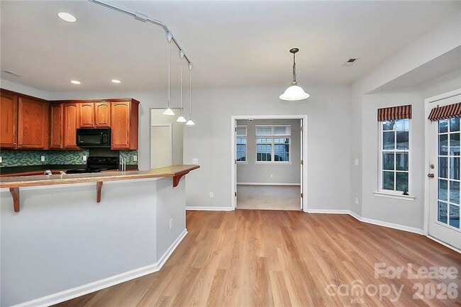 Building Photo - 10938 Sedgemoor Ln