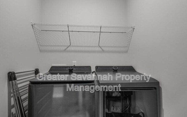 Building Photo - 109 Weyview Gdns