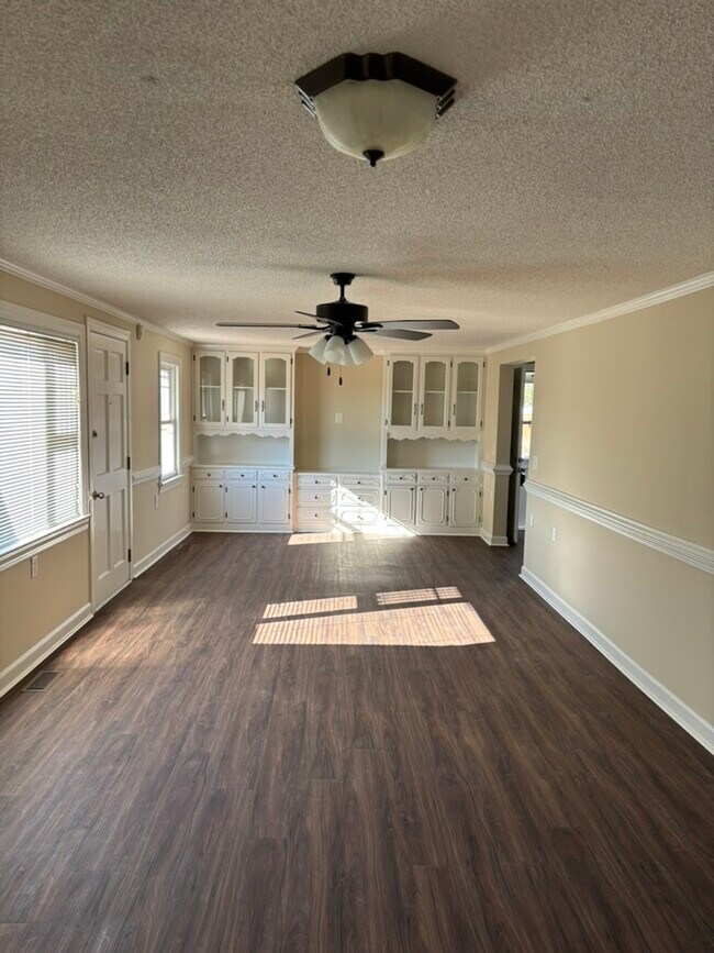 Building Photo - 2314 Hannah Creek Rd