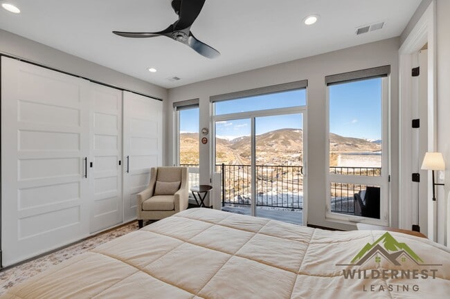 Building Photo - Stunning Luxury Mountain Home with Panoramic Views