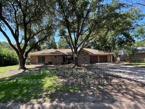 Building Photo - 8913 Sirocka Dr
