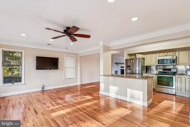 Building Photo - 1506 Widows Mite Rd