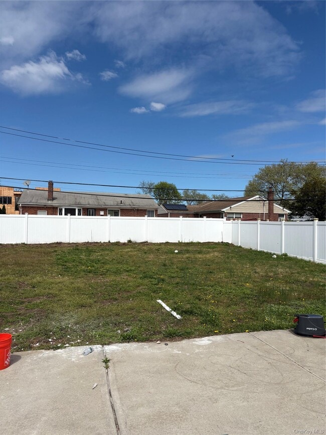 Building Photo - 2262 Leighton Rd