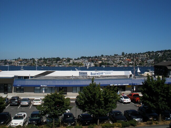 Building Photo - South Lake Union / Queen Anne Condo at The...