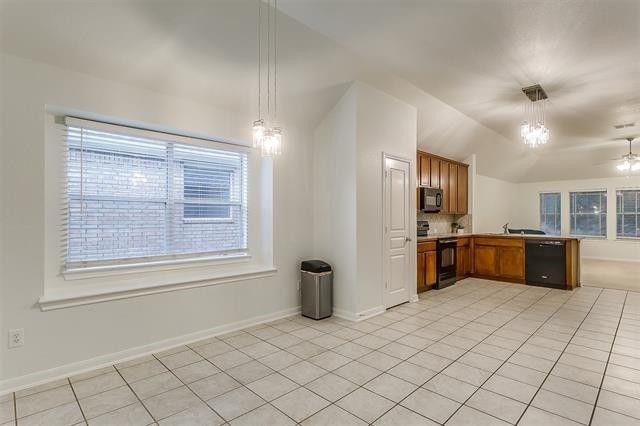 Building Photo - 2661 Calmwater Dr