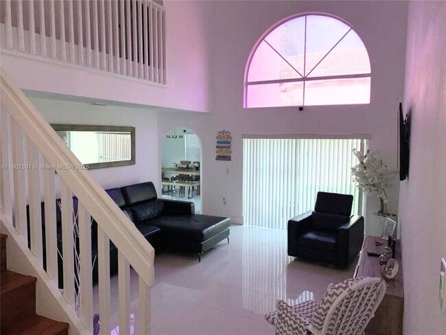 Building Photo - 14804 SW 155th Pl