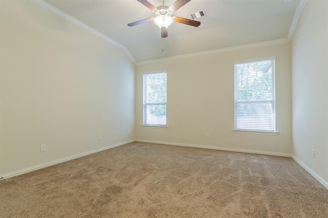 Building Photo - 5 Iris Arbor Ct