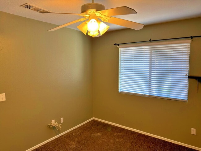 Building Photo - 30479 N Bareback Trail