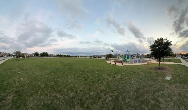 Building Photo - 104 Osier Pass