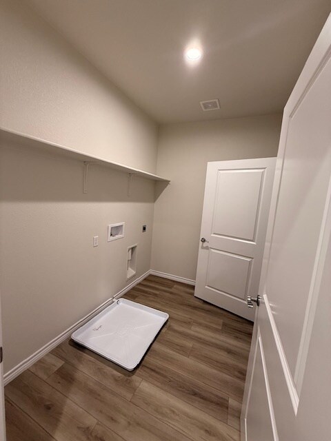 Building Photo - 510 War Admiral Dr