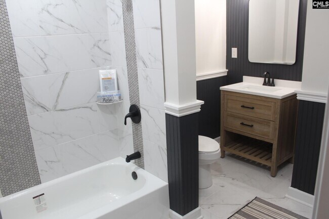 Building Photo - 955 Laurie Ln