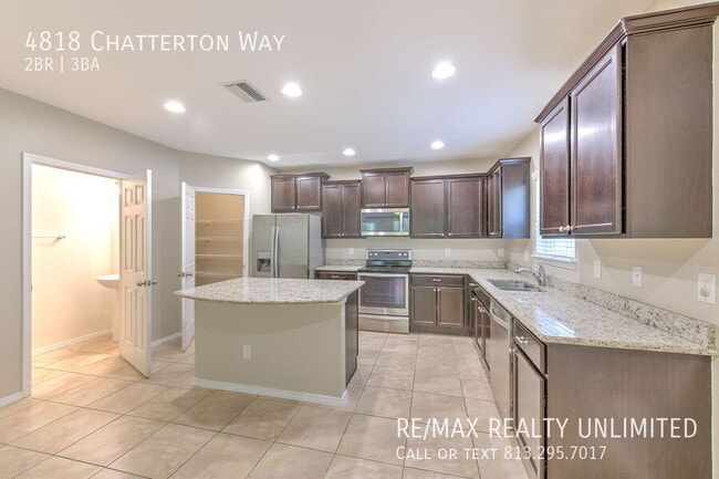 Building Photo - 4818 Chatterton Way