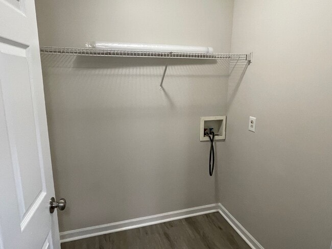 Building Photo - 1708 Underwood St