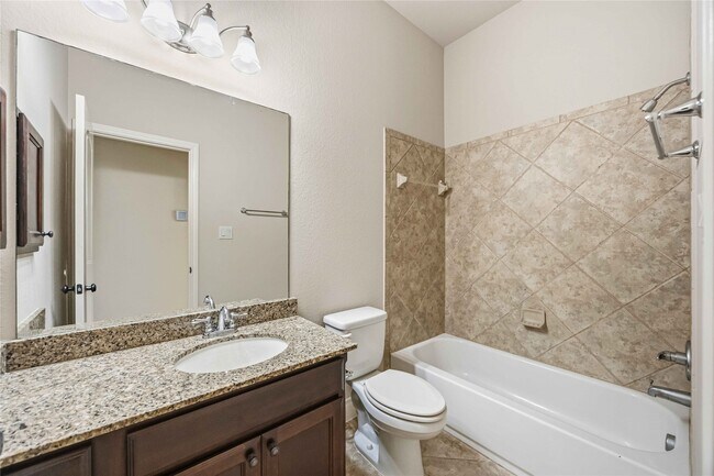 Building Photo - 27707 Lodgemist Ct