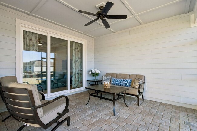 Building Photo - Discover the Ideal 55+ Lifestyle!