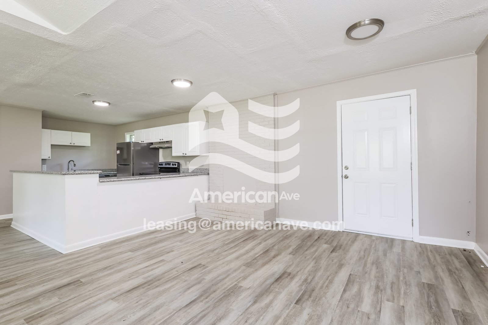 Building Photo - 1185 N Old Canton Rd