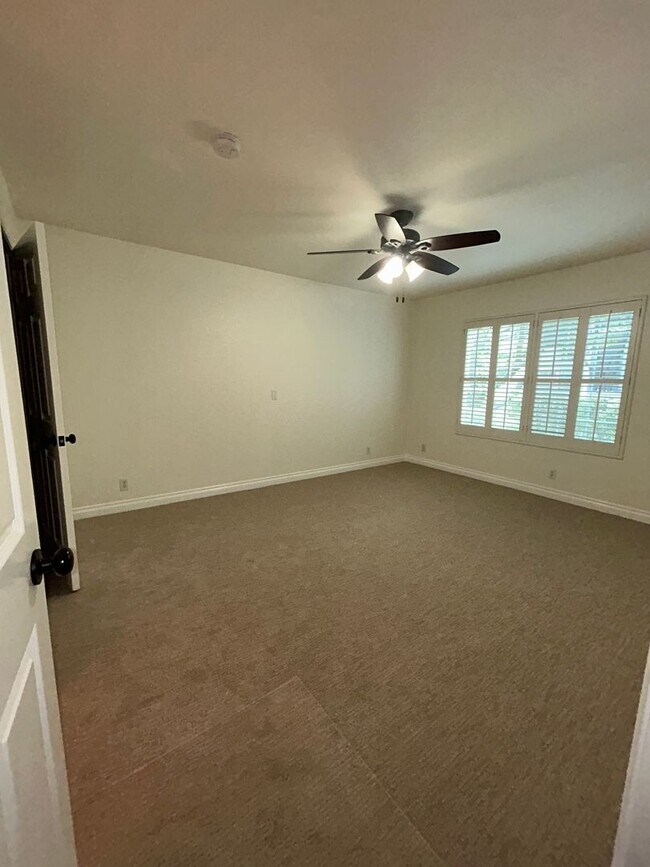 Building Photo - Listen to Running Streams-Ponderosa-2 bed/...