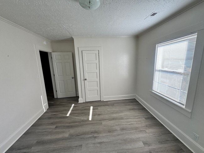 Building Photo - 3/1.5 update home in Shelby, NC