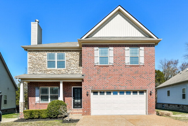 Building Photo - 6465 Paddington Way