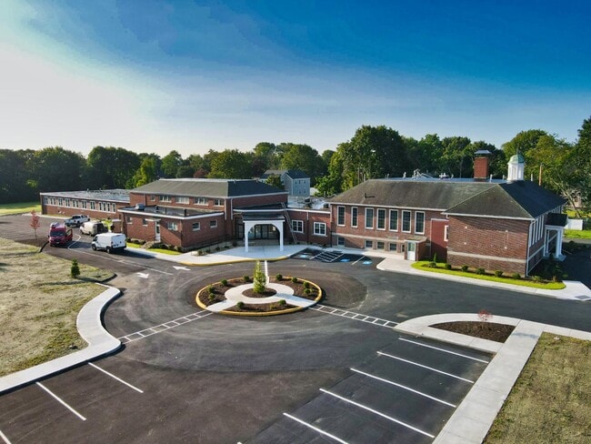 Building Photo - 816 Brayton Point Rd