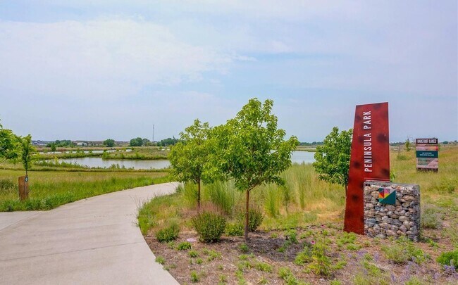 Building Photo - 12746 River Rock Wy