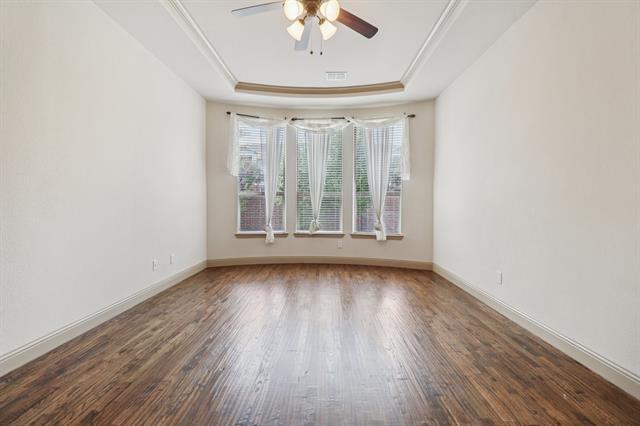 Building Photo - 8217 Almont Dr