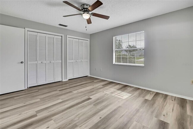Building Photo - 2453 Keeport Dr