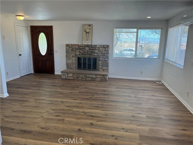Building Photo - 11033 Chipmunk Rd