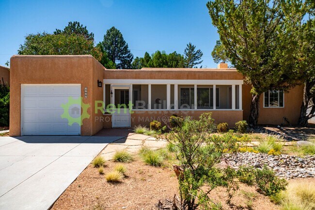 Building Photo - 3822 La Hacienda Dr NE