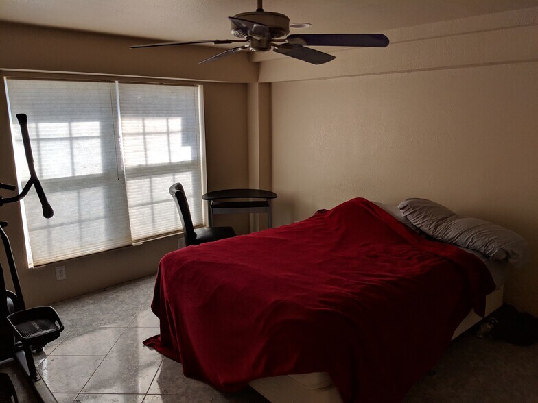 Bedroom 1 - 579 Boyd Dr