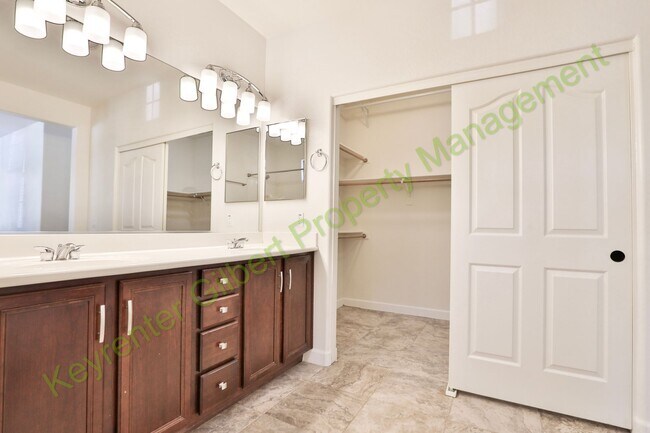 Building Photo - Beautiful Lyons Gate Home w/ Three Communi...