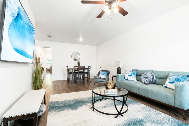 Building Photo - 3511 Abraham Dr