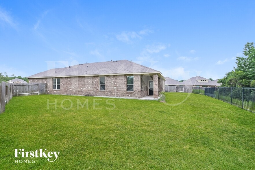 Building Photo - 4711 Creekside Hvn Trl