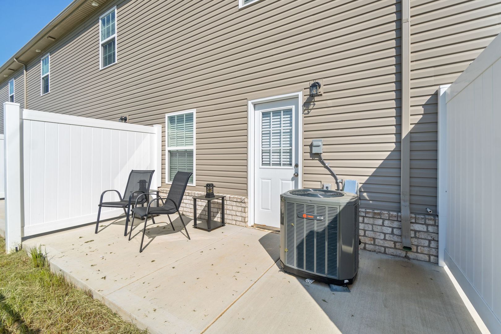 Building Photo - 541 New S Dr