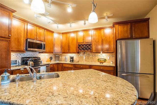 Building Photo - 7865 Vallagio Ln