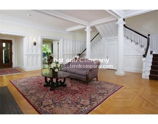 Building Photo - 263 Commonwealth Avenue