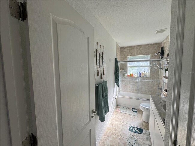 Building Photo - 5906 SW 172nd Loop