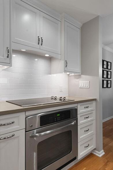 Building Photo - 2885 Knox Ave S