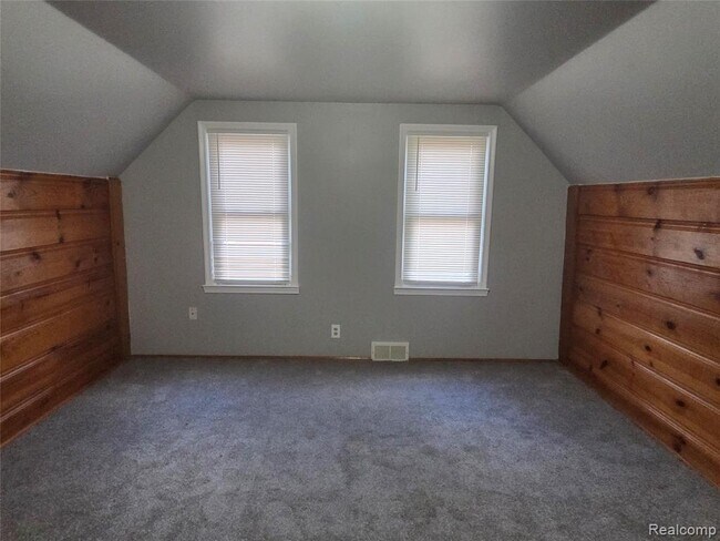 Building Photo - 1536 Hollywood St