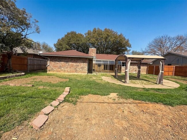 Building Photo - 5300 Firewood Dr