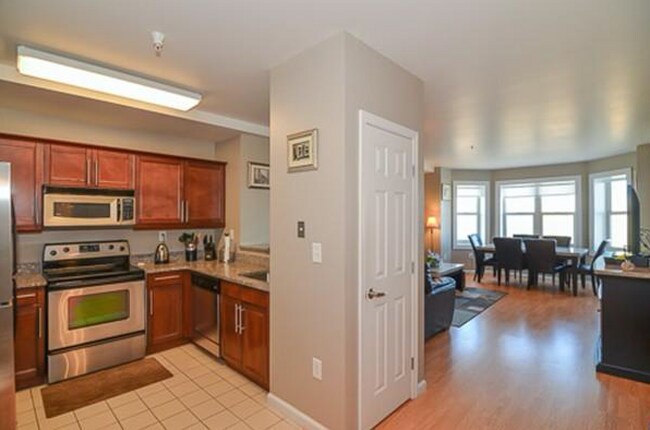 Building Photo - 1 Cityview Ln