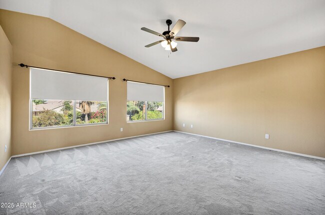 Building Photo - 2399 S Walnut Dr