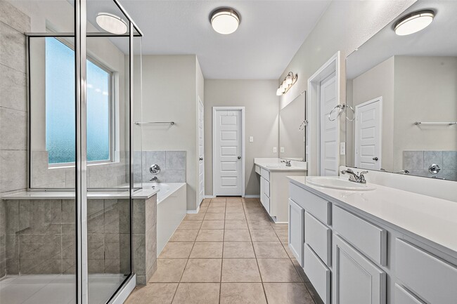 Building Photo - 2511 Sandbar Shark Ct