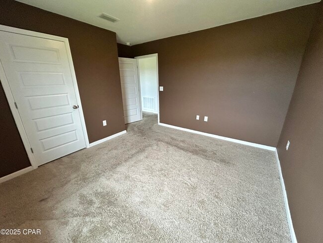 Building Photo - 5808 Tiagra Dr