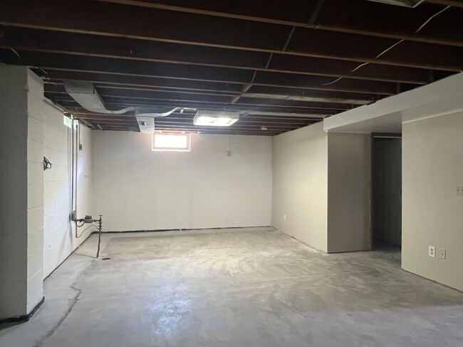 Building Photo - Your New Home