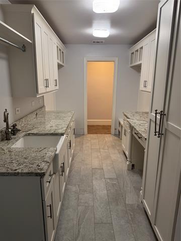 Building Photo - 1016 Frost Hollow Dr