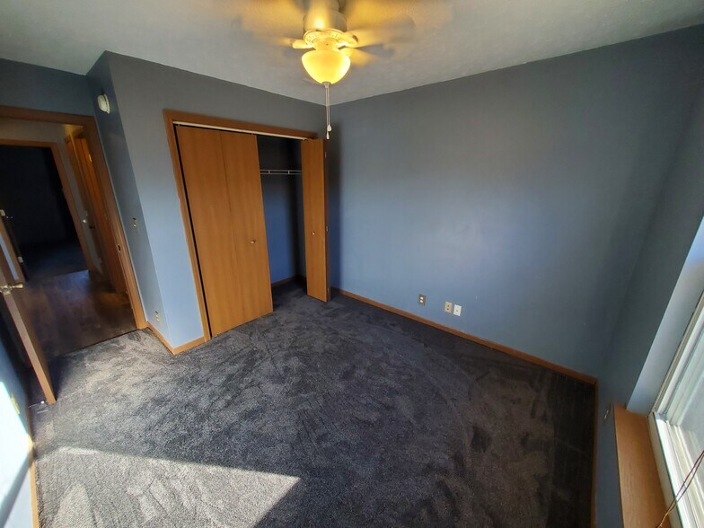 3rd bedroom - 2450 Hopkins Dr