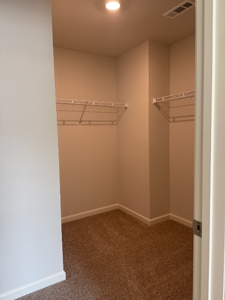 Building Photo - 65 Hughes Pl Dr